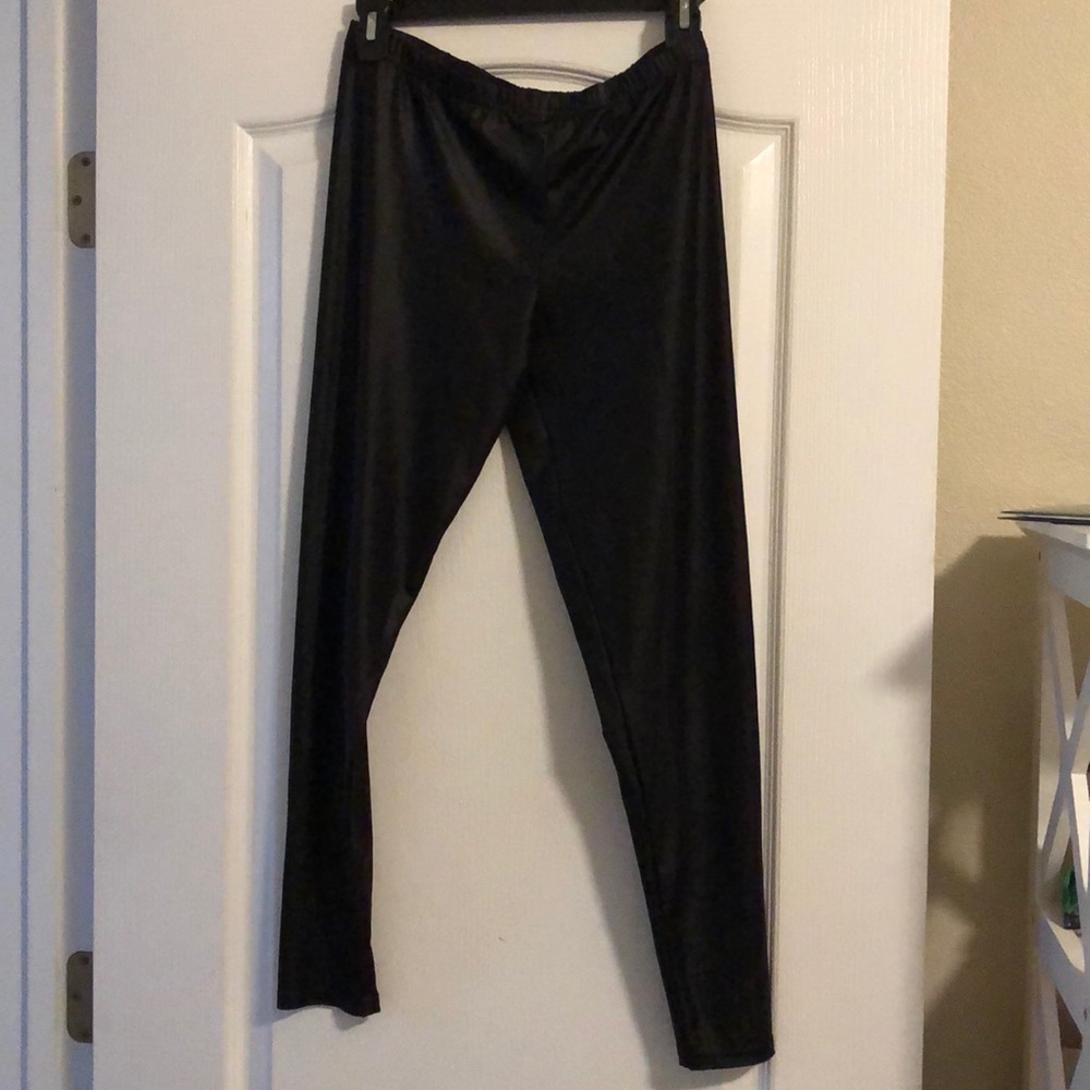 IA shiny black leggings M